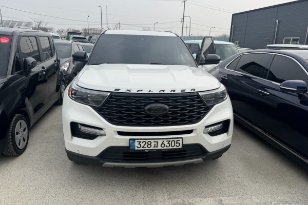 2022 Ford Explorer с пробегом 69 157 км