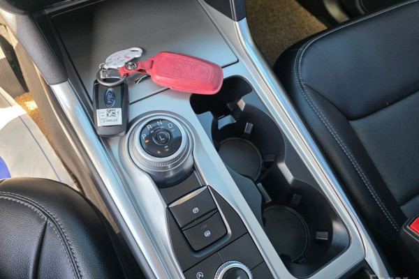 2023 Ford Explorer с пробегом 28 550 км