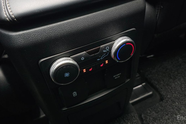 2022 Ford Explorer с пробегом 67 526 км