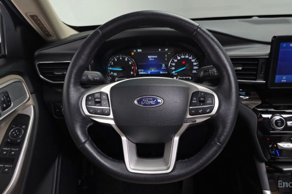 2023 Ford Explorer с пробегом 23 266 км