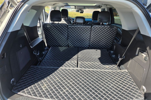 2023 Ford Explorer с пробегом 28 550 км