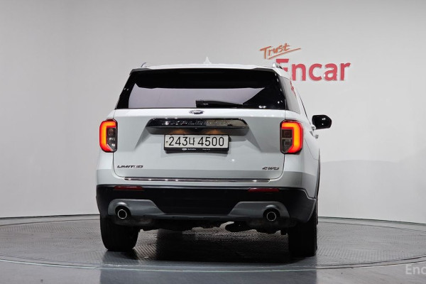 2022 Ford Explorer с пробегом 51 488 км