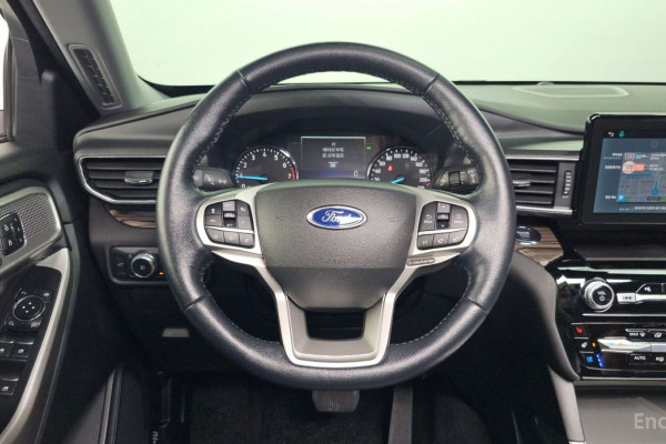 2022 Ford Explorer с пробегом 43 531 км