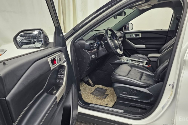 2022 Ford Explorer с пробегом 51 488 км