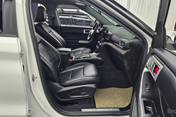 2022 Ford Explorer с пробегом 51 488 км