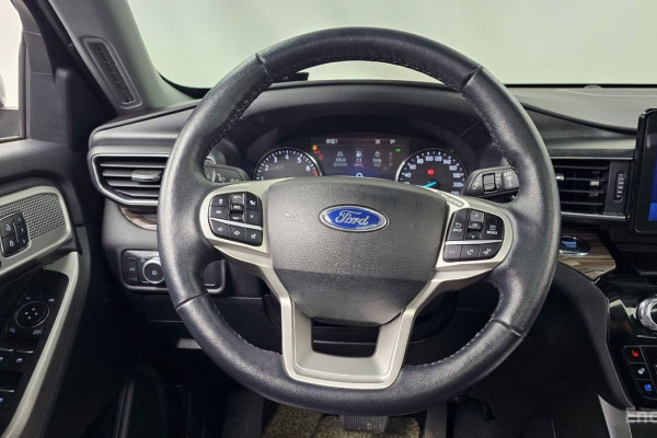 2022 Ford Explorer с пробегом 51 488 км