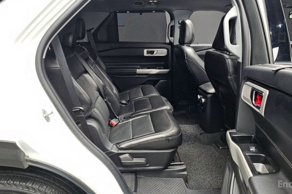 2022 Ford Explorer с пробегом 26 935 км