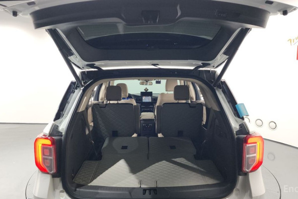 2022 Ford Explorer с пробегом 31 063 км