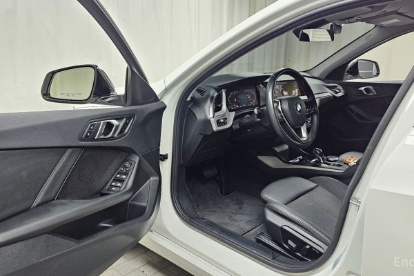 2020 BMW 1 серии с пробегом 106 949 км