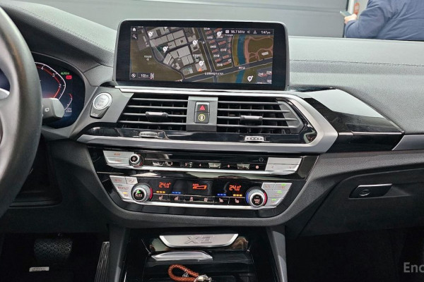 2021 BMW X3 с пробегом 54 899 км