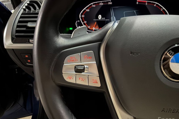 2021 BMW X3 с пробегом 52 995 км