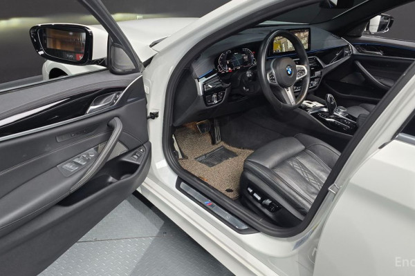 2020 BMW 5 серии с пробегом 76 166 км