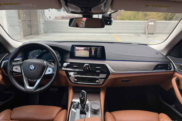 2020 BMW 5 серии с пробегом 82 522 км