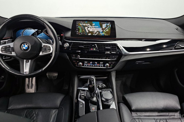 2018 BMW 5 серии с пробегом 62 940 км