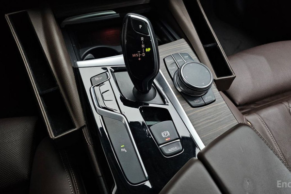 2018 BMW 5 серии с пробегом 79 229 км