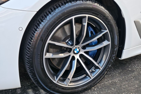 2021 BMW 5 серии с пробегом 66 090 км