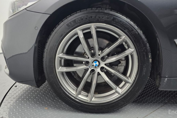 2019 BMW 5 серии с пробегом 76 050 км