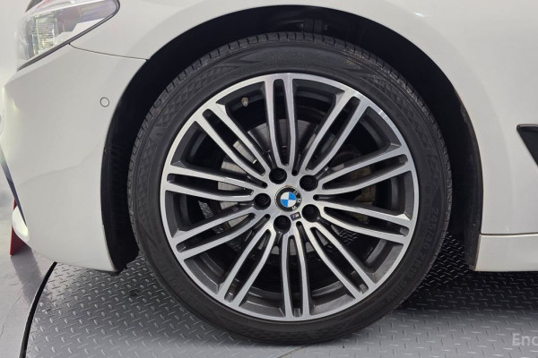 2020 BMW 5 серии с пробегом 116 679 км