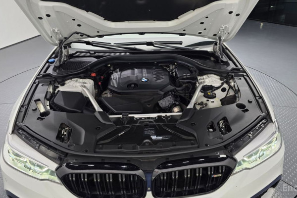 2020 BMW 5 серии с пробегом 116 679 км