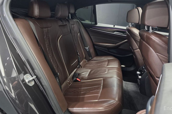 2019 BMW 5 серии с пробегом 76 050 км