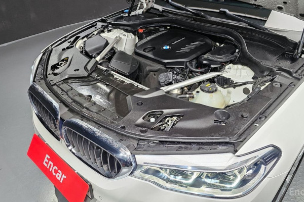 2020 BMW 5 серии с пробегом 83 624 км
