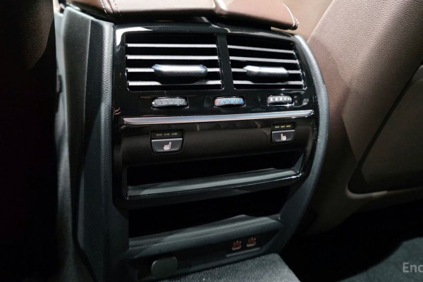 2020 BMW 5 серии с пробегом 83 624 км