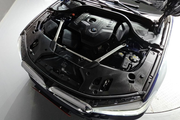 2019 BMW 5 серии с пробегом 87 046 км