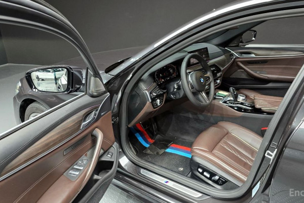 2020 BMW 5 серии с пробегом 50 980 км