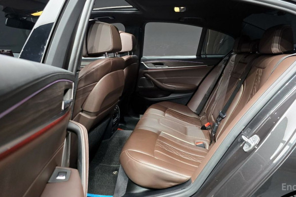 2020 BMW 5 серии с пробегом 50 980 км