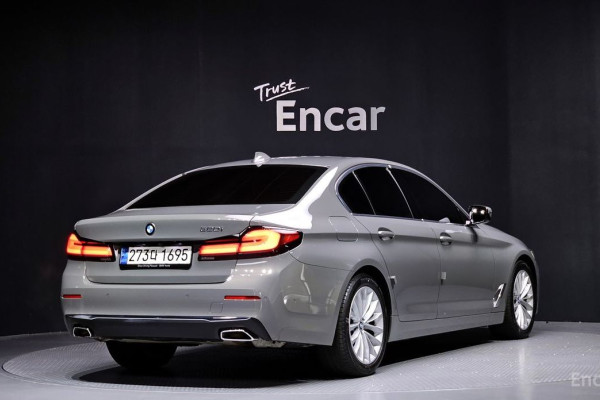 2021 BMW 5 серии с пробегом 44 760 км