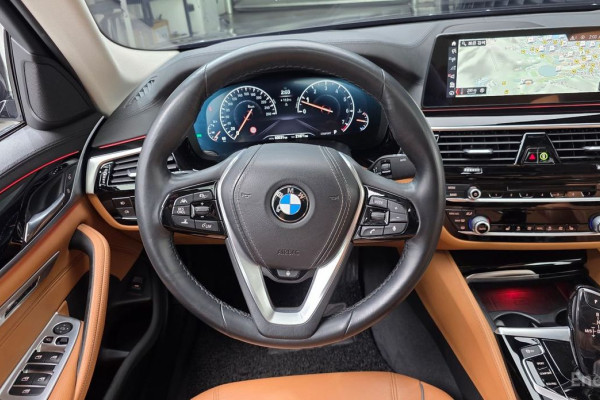 2019 BMW 5 серии с пробегом 80 531 км