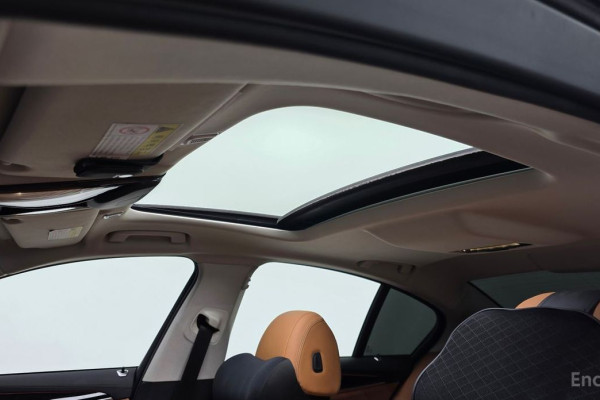 2019 BMW 5 серии с пробегом 80 531 км