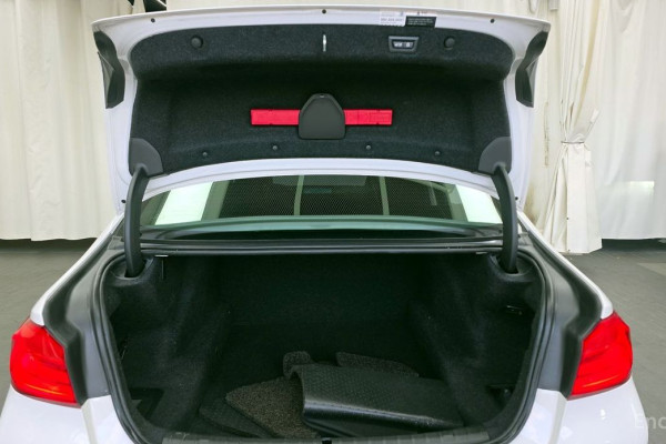 2018 BMW 5 серии с пробегом 57 806 км