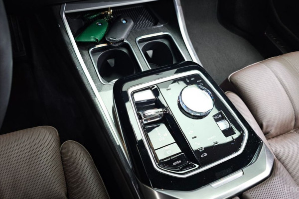 2023 BMW 7 серии с пробегом 21 893 км