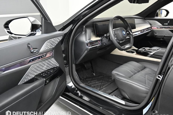 2024 BMW 7 серии с пробегом 20 070 км