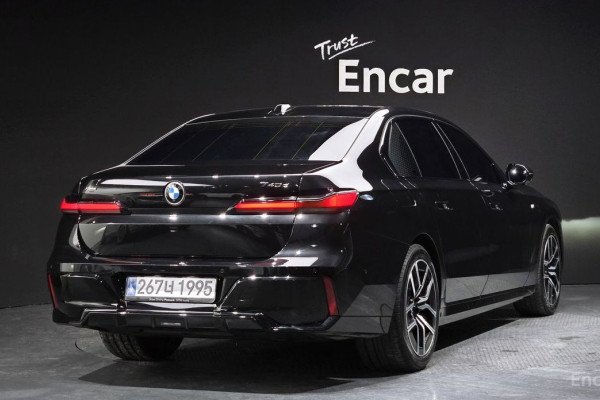 2025 BMW 7 серии с пробегом 7 715 км