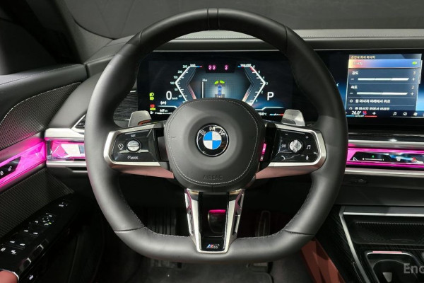 2025 BMW 7 серии с пробегом 7 715 км