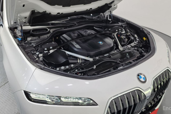 2024 BMW 7 серии с пробегом 11 347 км