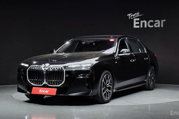 2025 BMW 7 серии с пробегом 5 126 км