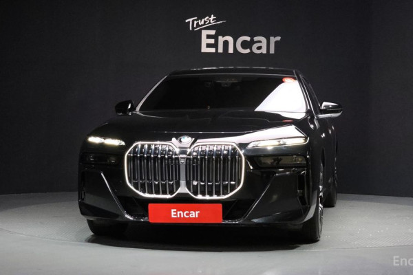 2024 BMW 7 серии с пробегом 29 712 км