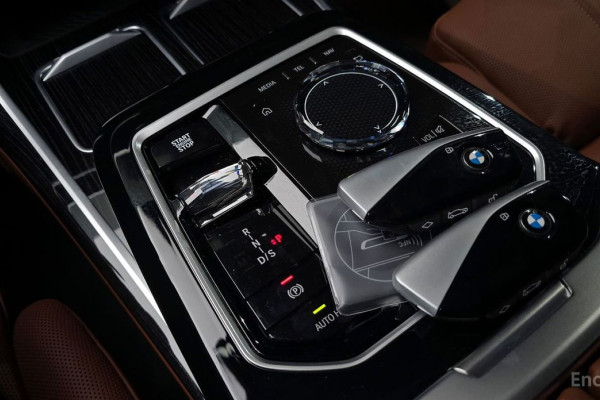 2025 BMW 7 серии с пробегом 5 126 км