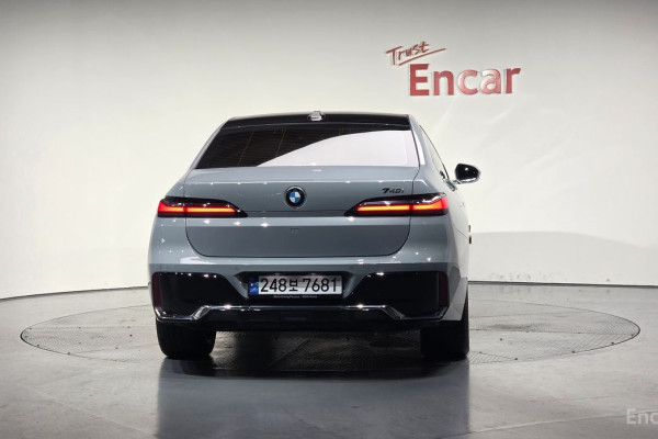 2023 BMW 7 серии с пробегом 19 326 км