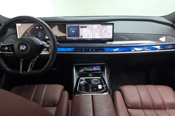 2023 BMW 7 серии с пробегом 19 326 км