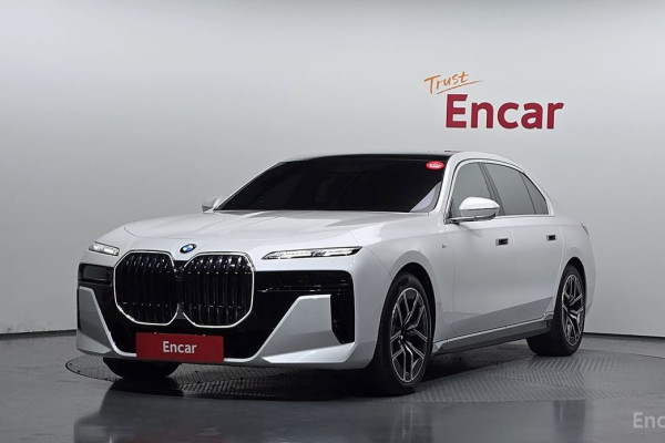 2024 BMW 7 серии с пробегом 24 905 км