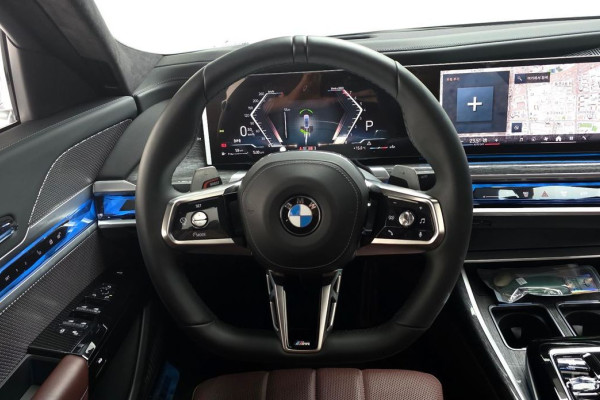 2023 BMW 7 серии с пробегом 19 326 км