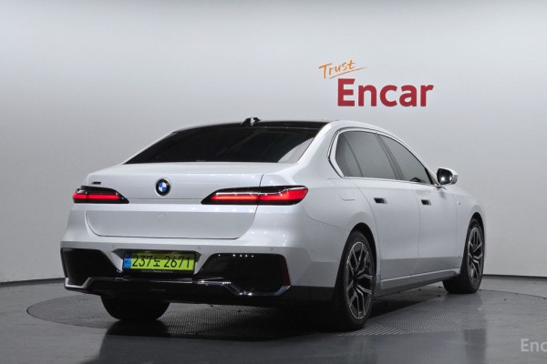 2024 BMW 7 серии с пробегом 24 905 км