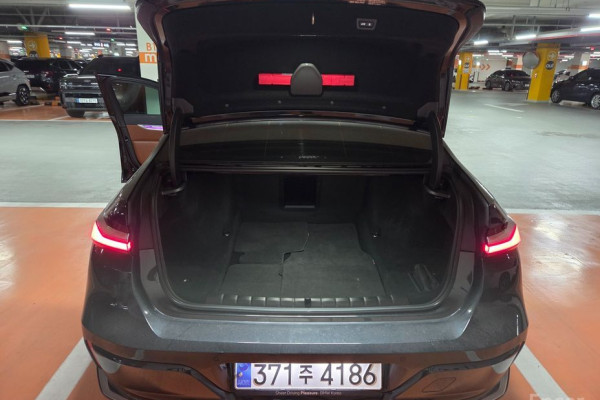 2023 BMW 7 серии с пробегом 25 000 км