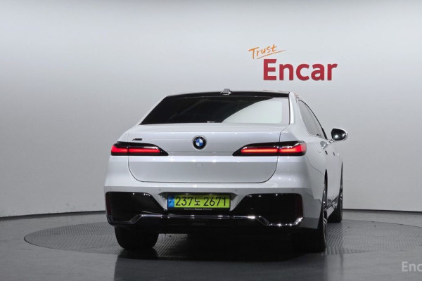 2024 BMW 7 серии с пробегом 24 905 км