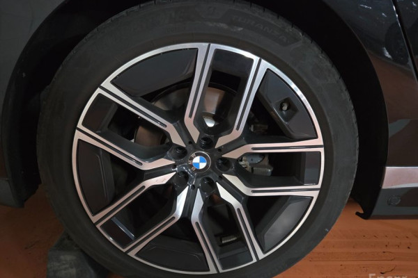 2023 BMW 7 серии с пробегом 25 000 км