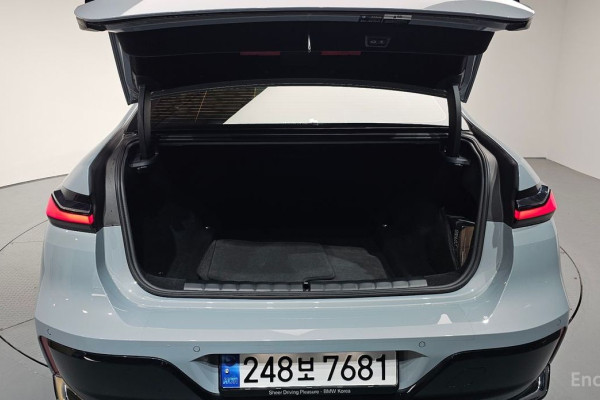 2023 BMW 7 серии с пробегом 19 326 км